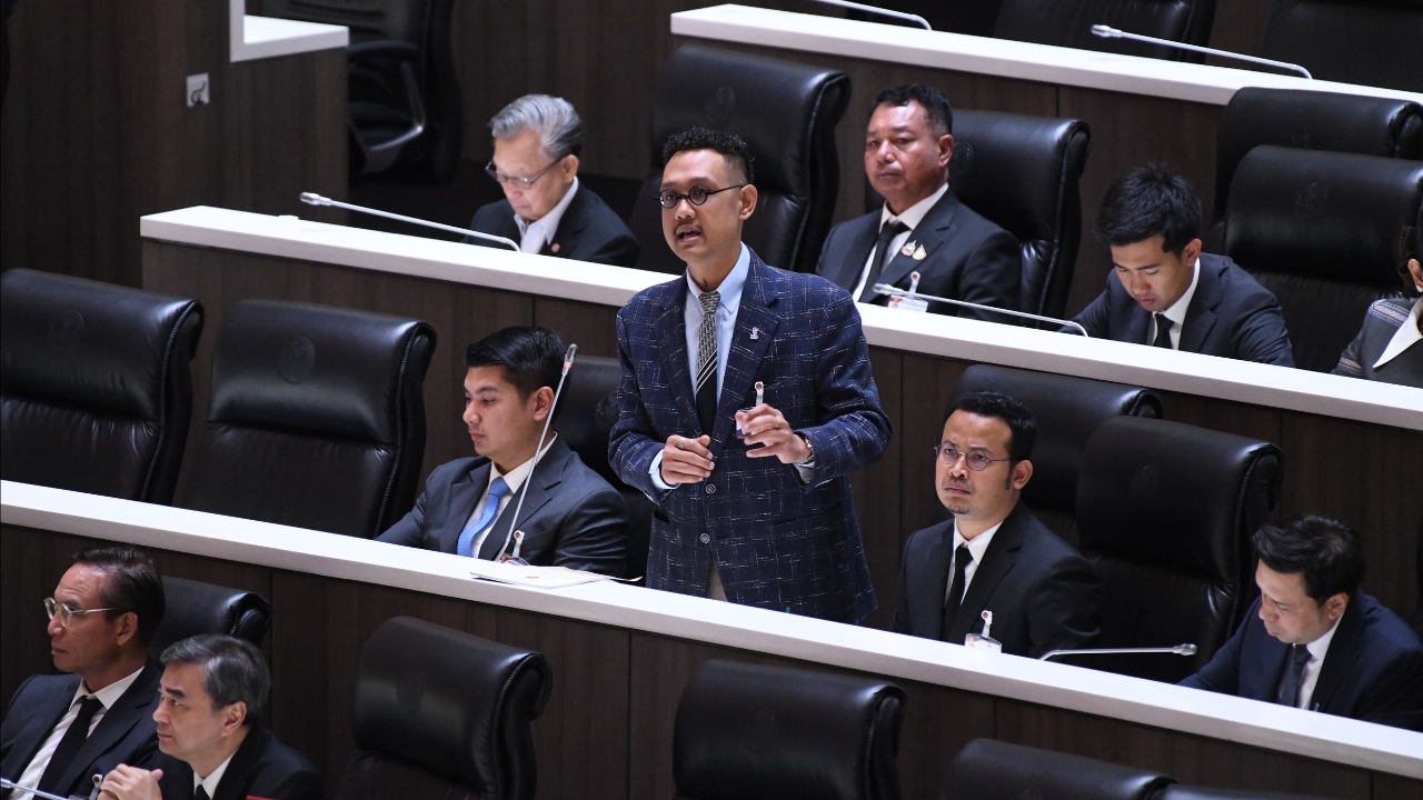 ปชป. จวกยับรัฐบาลสอบตกแก้น้ำท่วมใต้ เศรษฐกิจหาดใหญ่เสียหายยับ