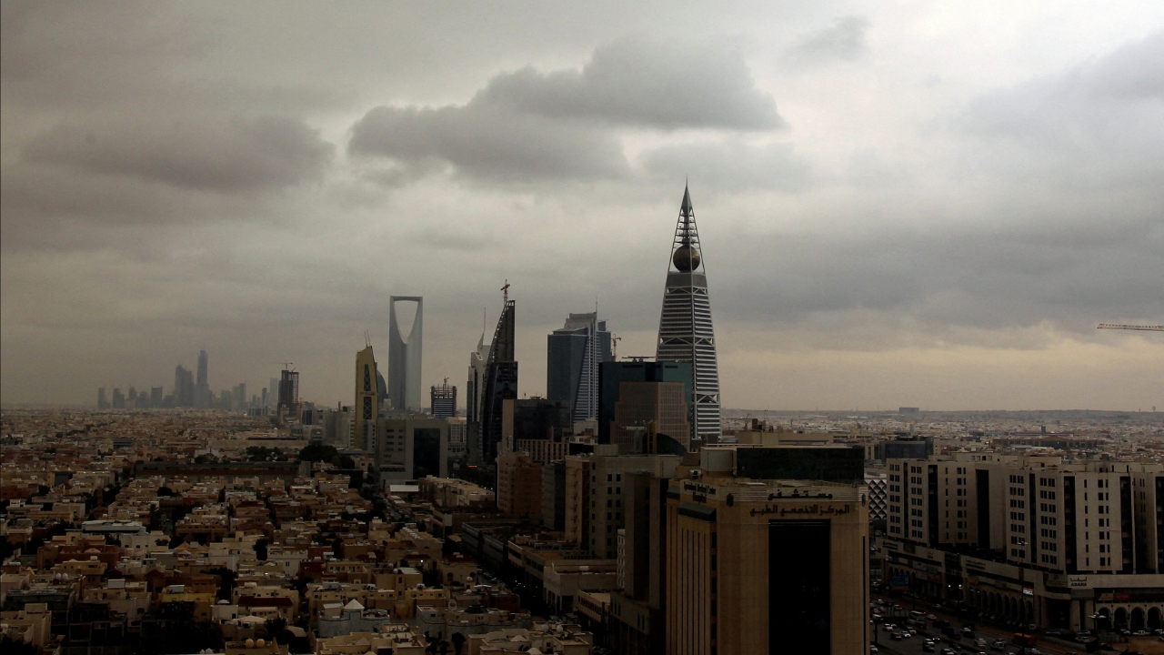 ท่อส่งน้ำมันซาอุฯ สำหรับเลี่ยงช่องแคบฮอร์มุซ ถูกโดรนโจมตี