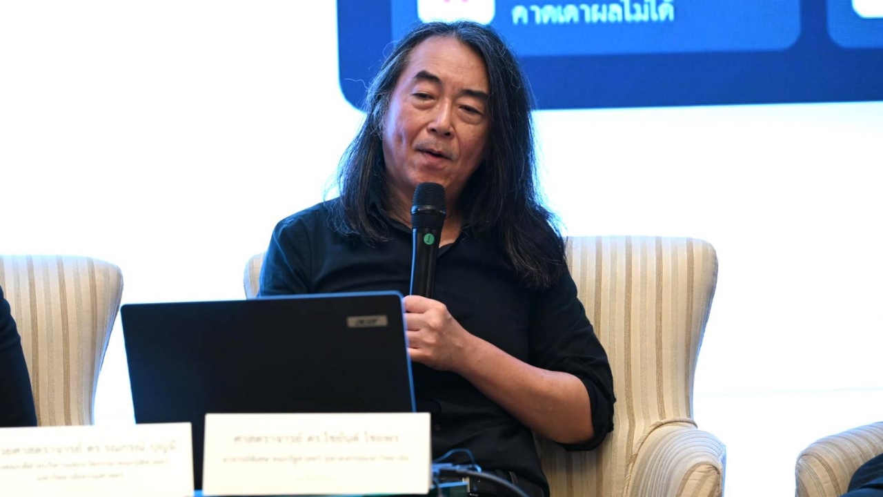 “ไชยันต์” รับเป็นพยานคดีบาร์โค้ดบัตรเลือกตั้ง จี้ศาล รธน.อธิบายคำวินิจฉัยให้ชัด