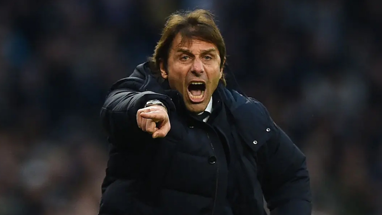 Conte Signals Readiness to Leave Napoli to Rescue Italy Amidst World Cup Absence for Third Consecutive Time