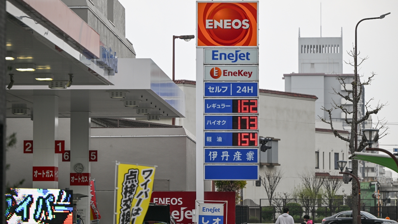 ญี่ปุ่นสั่งระบายน้ำมันสำรองเพิ่ม เทียบเท่าการใช้ 20 วัน เริ่ม พ.ค. นี้ 