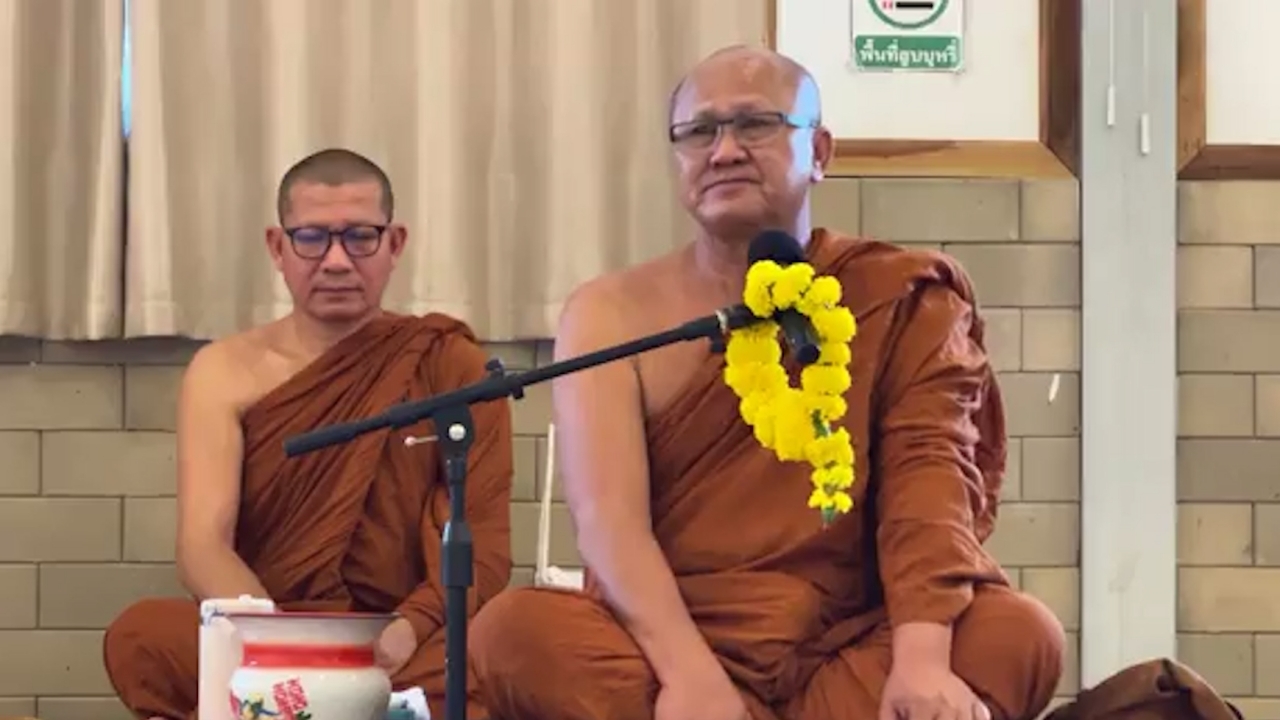 "พระสิ้นคิด" ติงพฤติกรรม จนท. เข้าตรวจสอบ ร่ำไห้บอก ไม่เคยขอให้ใครมาช่วย