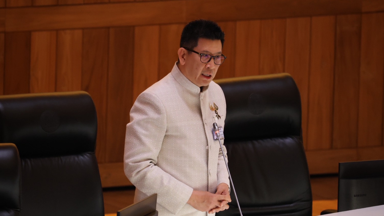 “เอกนิติ” แจง ไม่ลดภาษีสรรพสามิตหวั่นกระทบรักษาพยาบาล ถก ครม. 11 เม.ย. หามาตรการเยียวยา