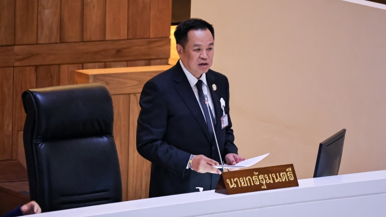 ชมสดต่อเนื่อง แถลงนโยบายรัฐบาลวันสุดท้าย ฝ่ายค้านถล่มเละ แก้วิกฤตพลังงานล้มเหลว 