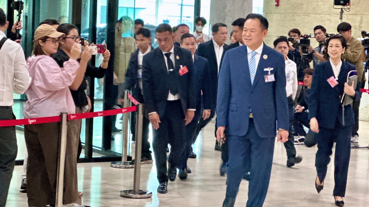 แถลงนโยบายรัฐบาลวันที่ 2 นายกฯ รับภาพรวมอภิปรายวันแรกดี ยังเก็บท่าที หลังงดสัมภาษณ์แล้ว 3 วัน