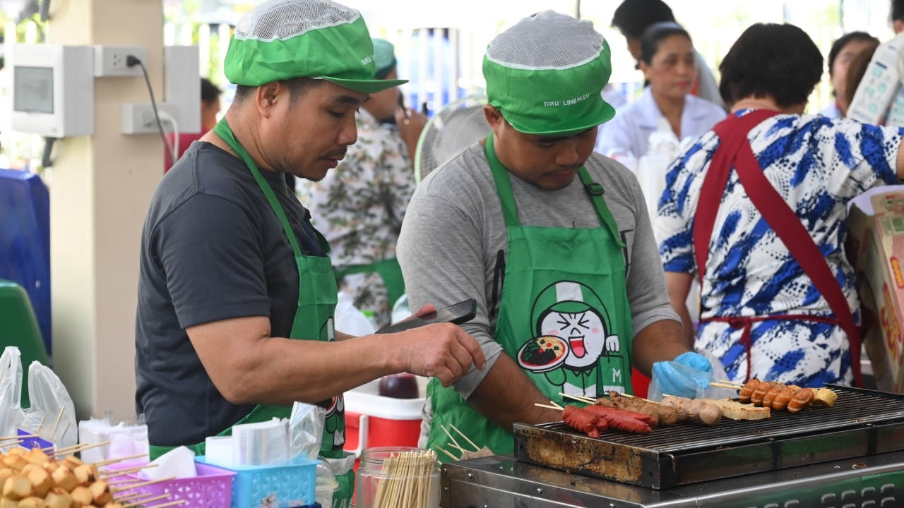 Bangkok Launches Hawker Center Suan Lumphini Partnering with LINE MAN Wongnai to Elevate Thai Street Food to New Standards