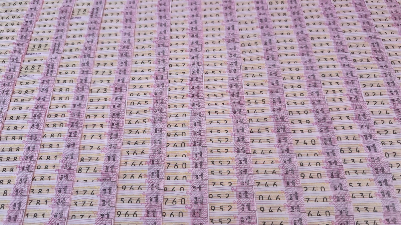 สถิติหวยออก 16 เม.ย. คอหวยไม่ผิดหวังได้ "เลขเด็ด" ลุ้นรวยหลังสงกรานต์ 16/4/69