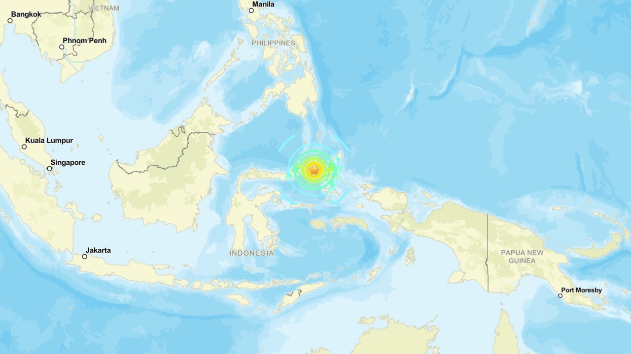 แผ่นดินไหว 7.4 เขย่าอินโดนีเซีย เตือนภัยสึนามิ