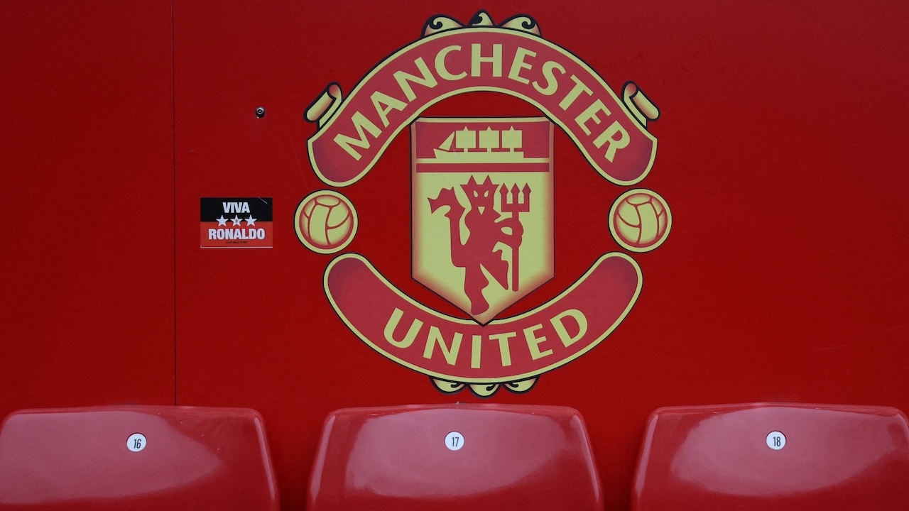 Man Utd Accelerates to Outpace Rivals in Pursuit of Premier League Star