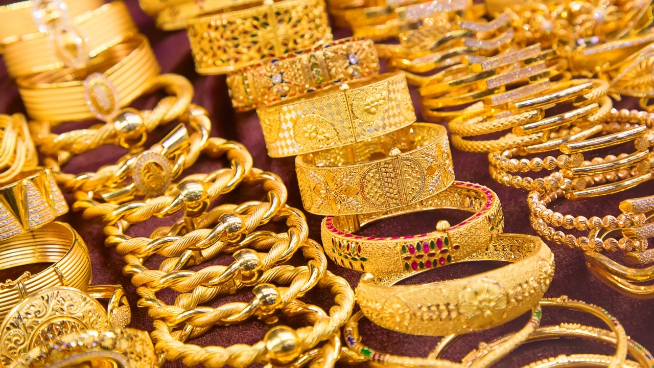 ราคาทอง 1 บาทวันนี้ 4 เมษายน 2569 อัปเดตล่าสุด ราคาทองรูปพรรณ ขยับกี่บาทแล้ว