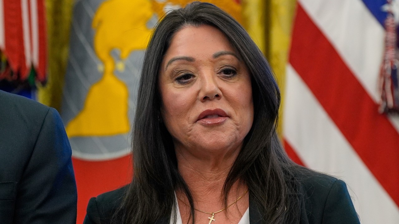 รมว.แรงงานสหรัฐฯ "ลอรี ชาเวซ-เดอเรเมอร์" ลาออก