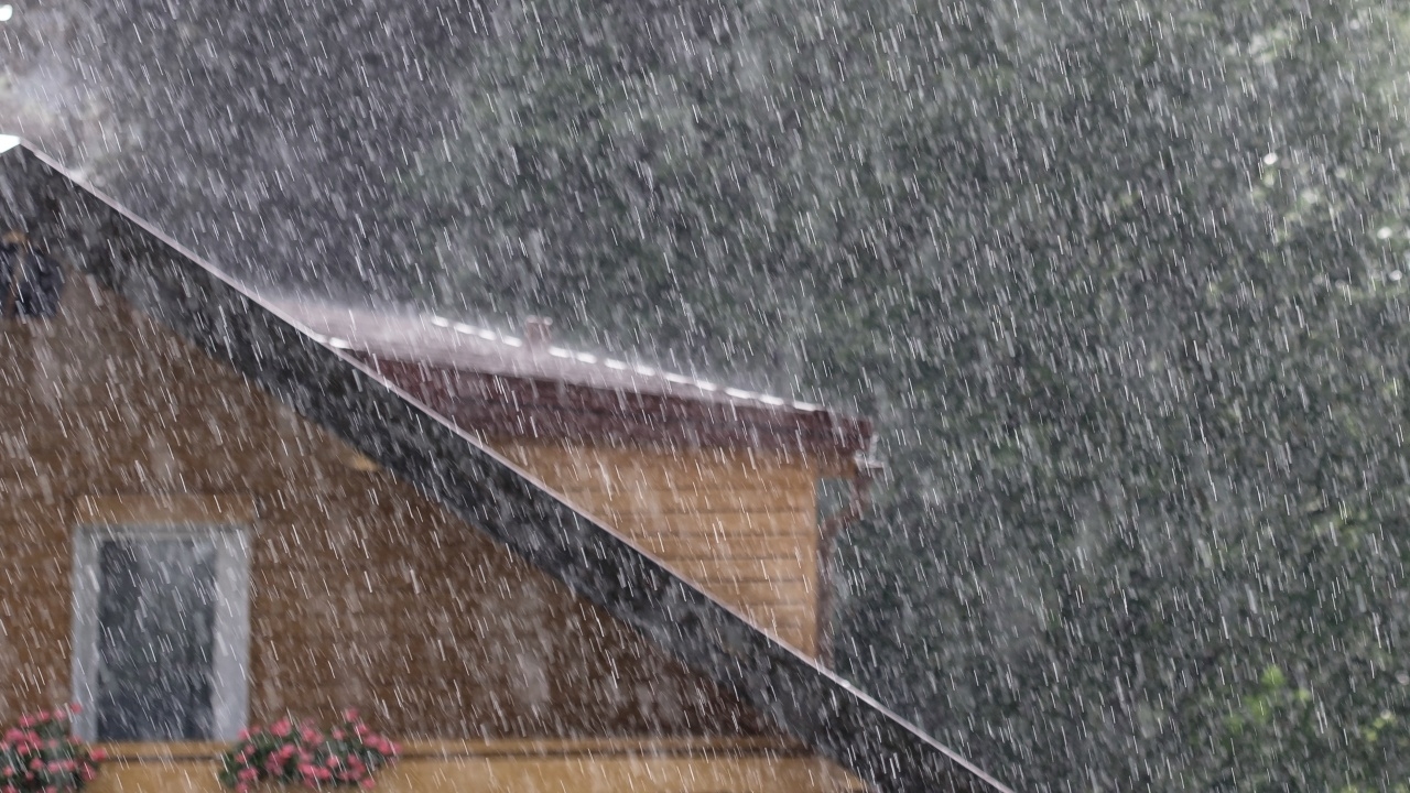 ประกาศฉบับ 1 เตือน "พายุฤดูร้อน" เช็กจังหวัดไหนบ้าง เตรียมรับมือ "ฝนตกหนัก"