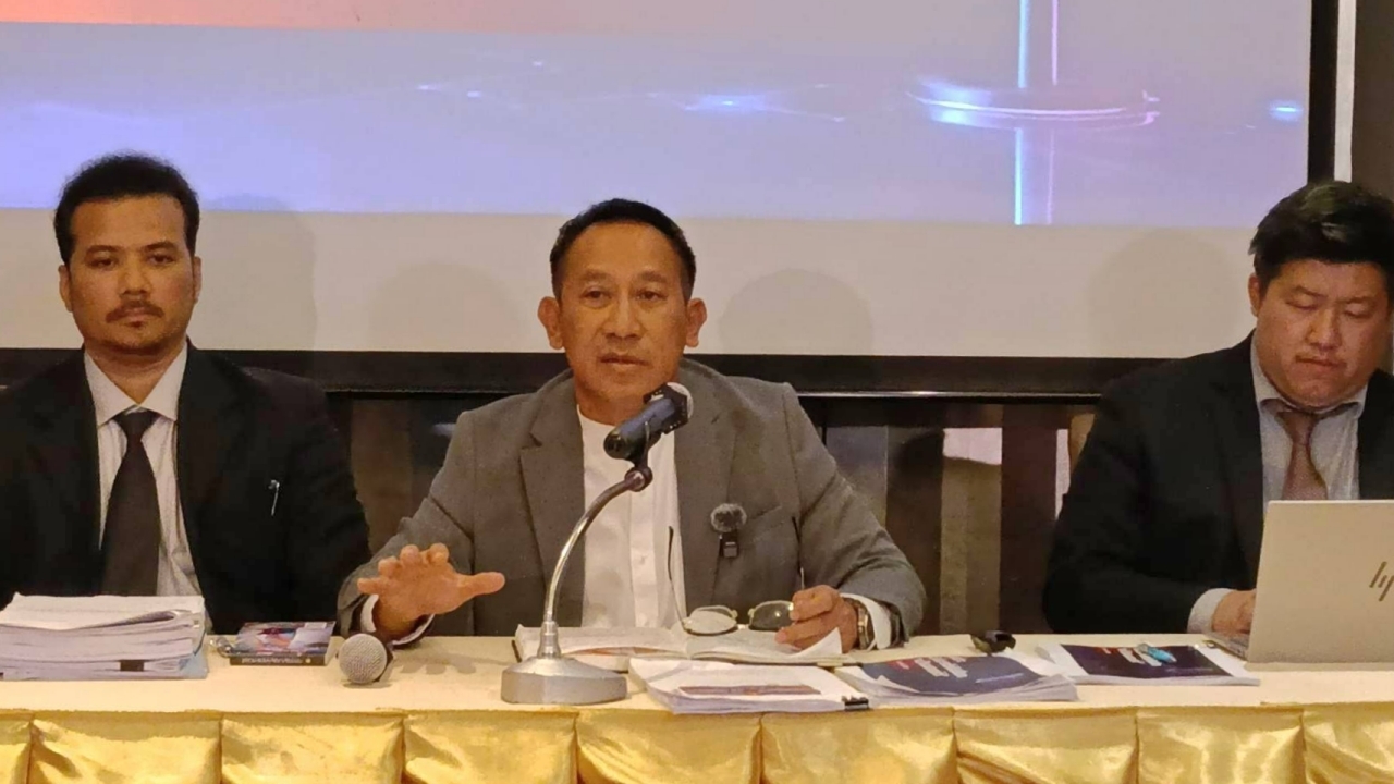 ทนาย “บิ๊กโจ๊ก” แถลง ตั้งข้อสังเกตปมคลิปเสียง คดีสินบนทอง 246 บาท