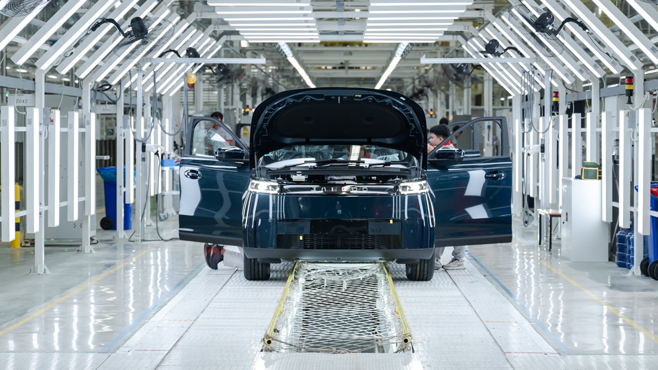 เดินชมโรงงานเชอร์รี่ OMODA & JAECOO ที่ระยอง ยืนยันสร้างมาตรฐานการผลิตระดับโลก