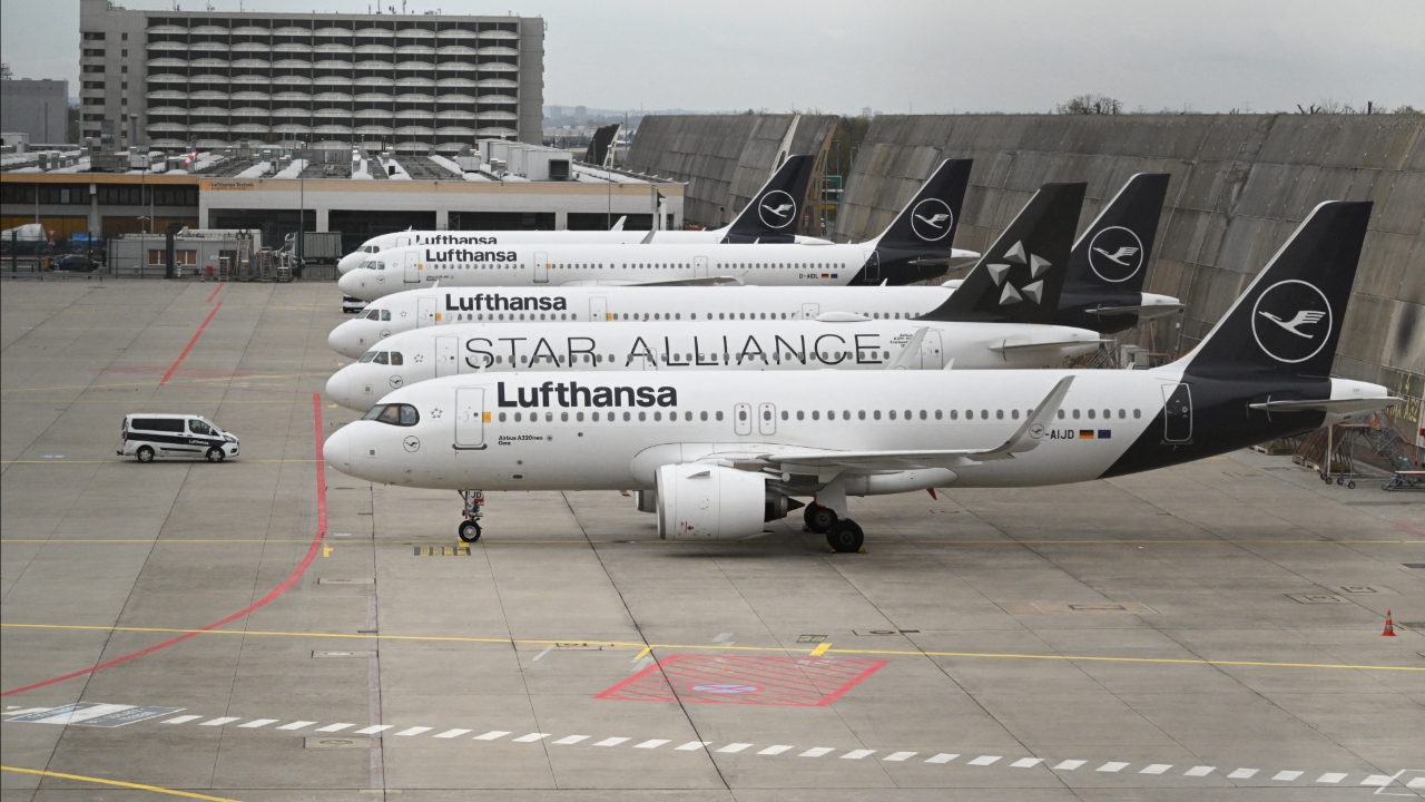 ยุโรปเสี่ยงน้ำมันเครื่องบินหมด อาจเหลือใช้ได้เพียง 6 สัปดาห์ เสี่ยงยกเลิกเที่ยวบินฤดูร้อน  