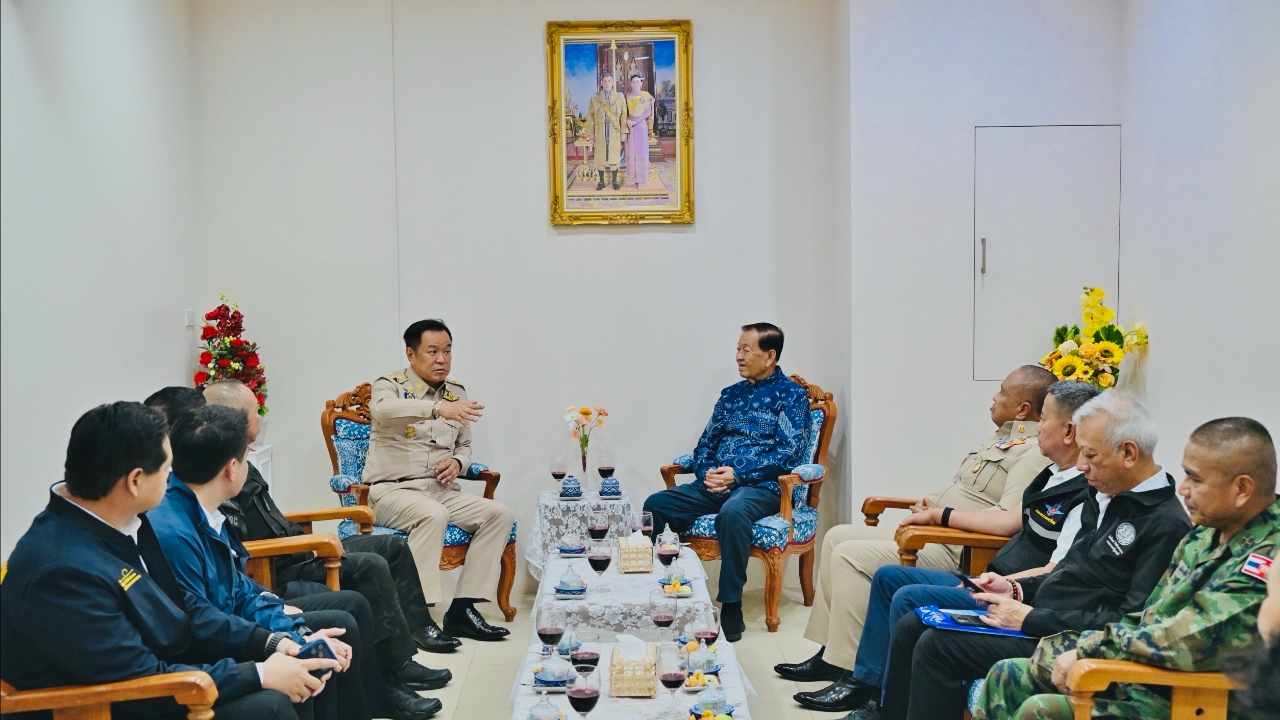 “วันนอร์” เปิดบ้านศรียะลาต้อนรับ อวยนายกฯ เหมาะสมกู้วิกฤตชาติ