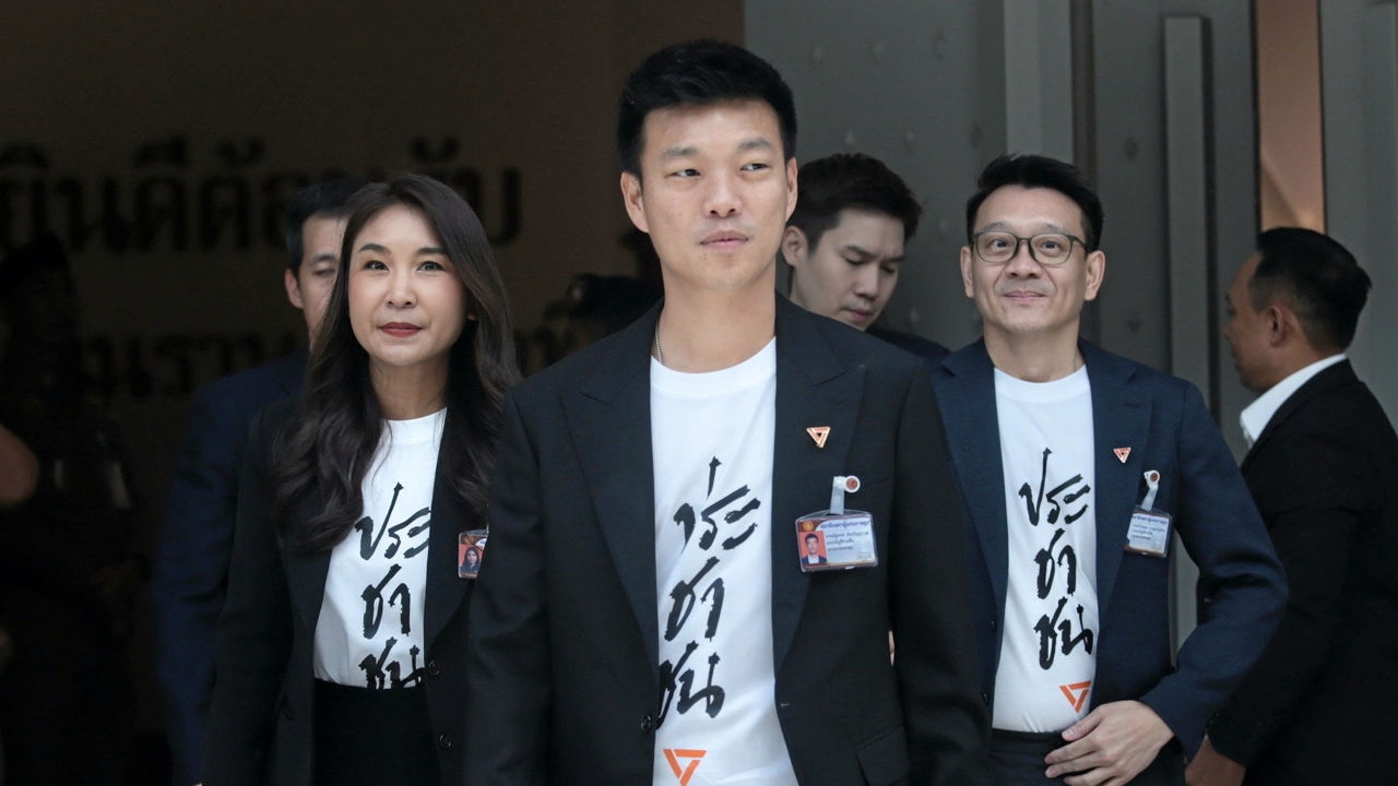 ส่องแกนนำ ปชน. รุ่นต่อไป วาง “วีระยุทธ” หัวหน้าพรรคคนใหม่ ถอย “เท้ง” นั่งเลขาฯ