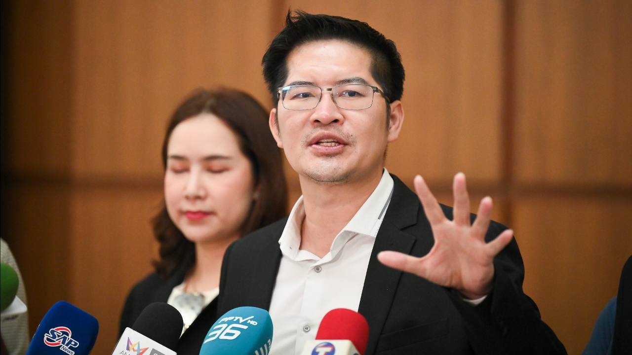 “มงคลกิตติ์” ชี้แจง กกต. ยืนยัน “นโยบายอวกาศ–ผัวเมียหลายคน” ไม่เพ้อแต่ทำให้ประเทศก้าวล้ำ 