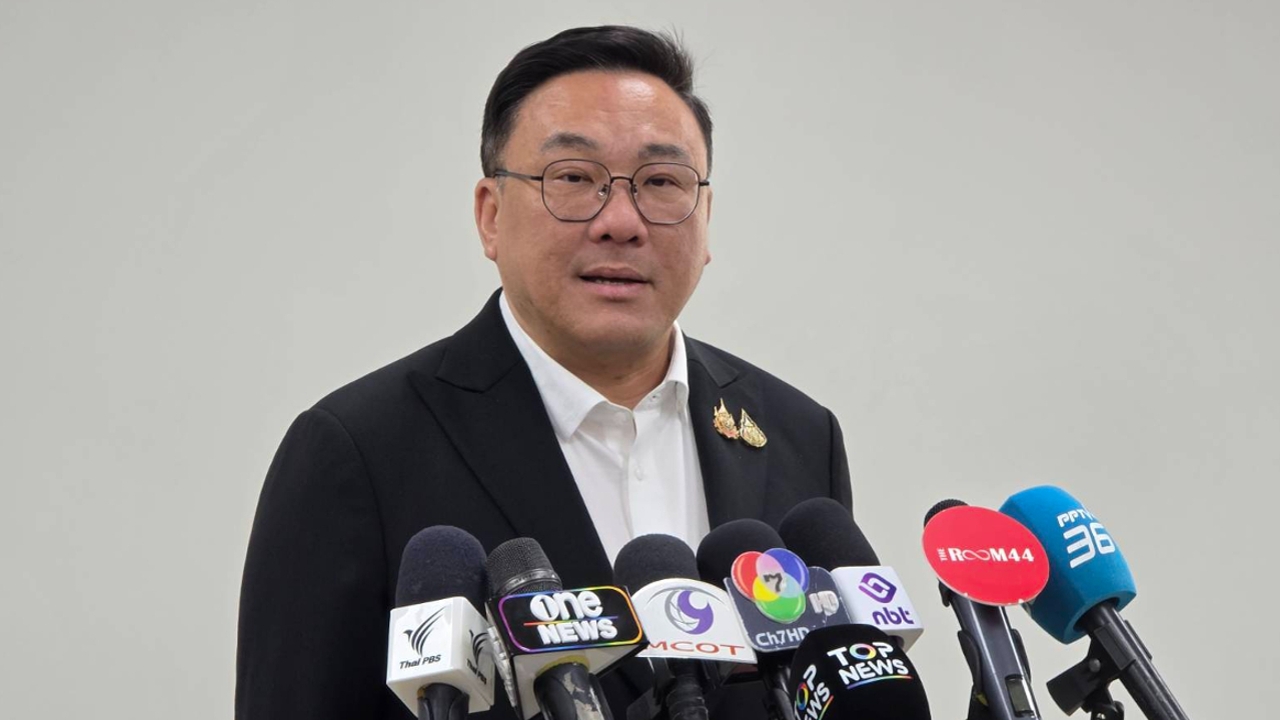 “เพื่อไทย” ตั้งตารอ “ทักษิณ” ได้พักโทษ   ย้ำข้อสรุปไม่ส่งตัวผู้สมัครชิงผู้ว่าราชการกรุงเทพมหานคร