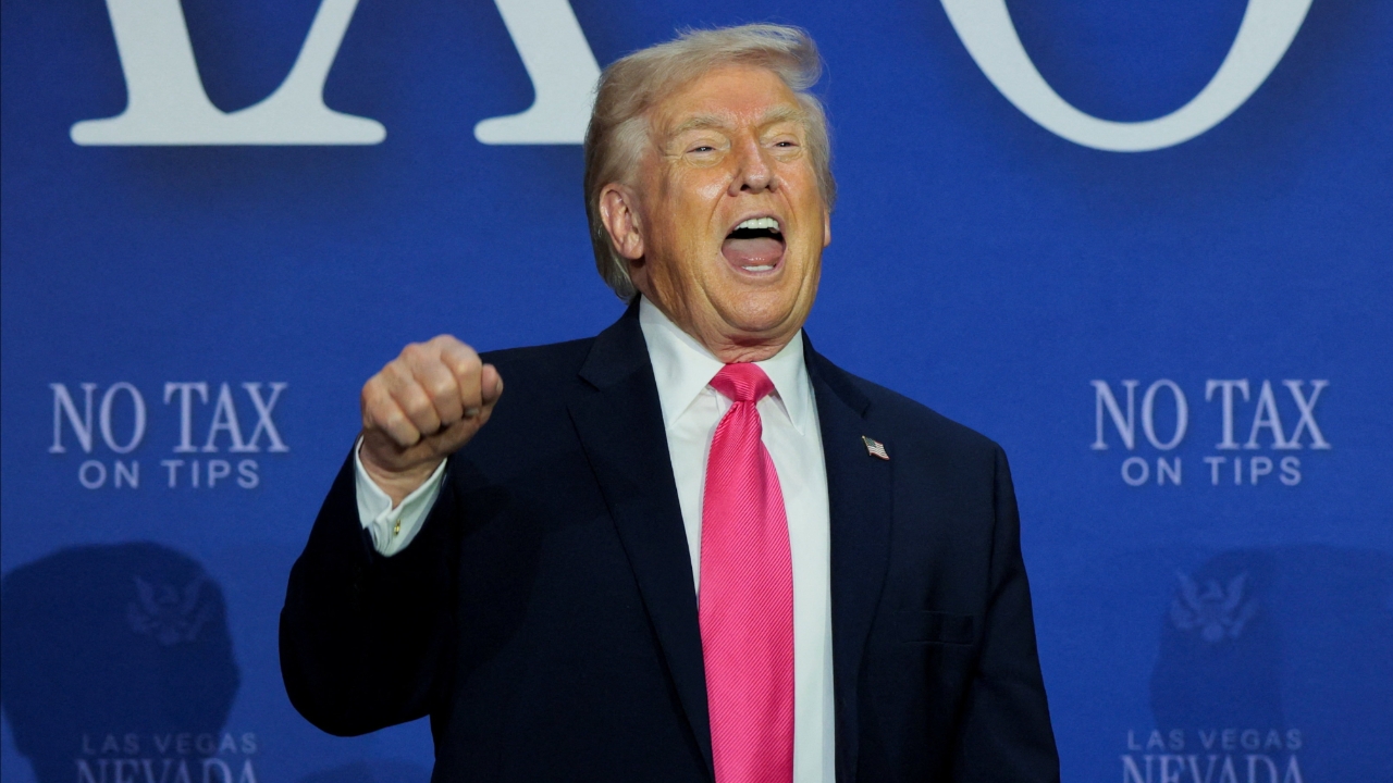 ทรัมป์เผย กองทัพเรือสหรัฐฯ ยิงใส่-ยึดเรืออิหร่านที่พยายามฝ่าวงล้อม