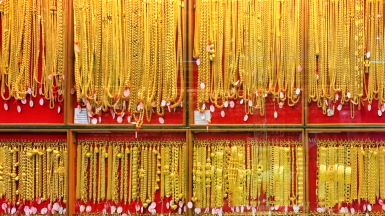 อัปเดตราคาทองวันนี้ 11 เม.ย. 69 ปิดตลาดปรับลง 100 ทองรูปพรรณขายออก 73,000 บาท