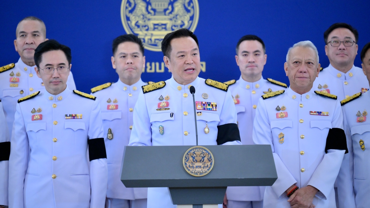 นายกฯ มอบ “พิพัฒน์” คุมพื้นที่ใต้ทั้งหมด “ทรงศักดิ์” ภาคอีสาน “ยศชนัน” ภาคเหนือตอนบน 