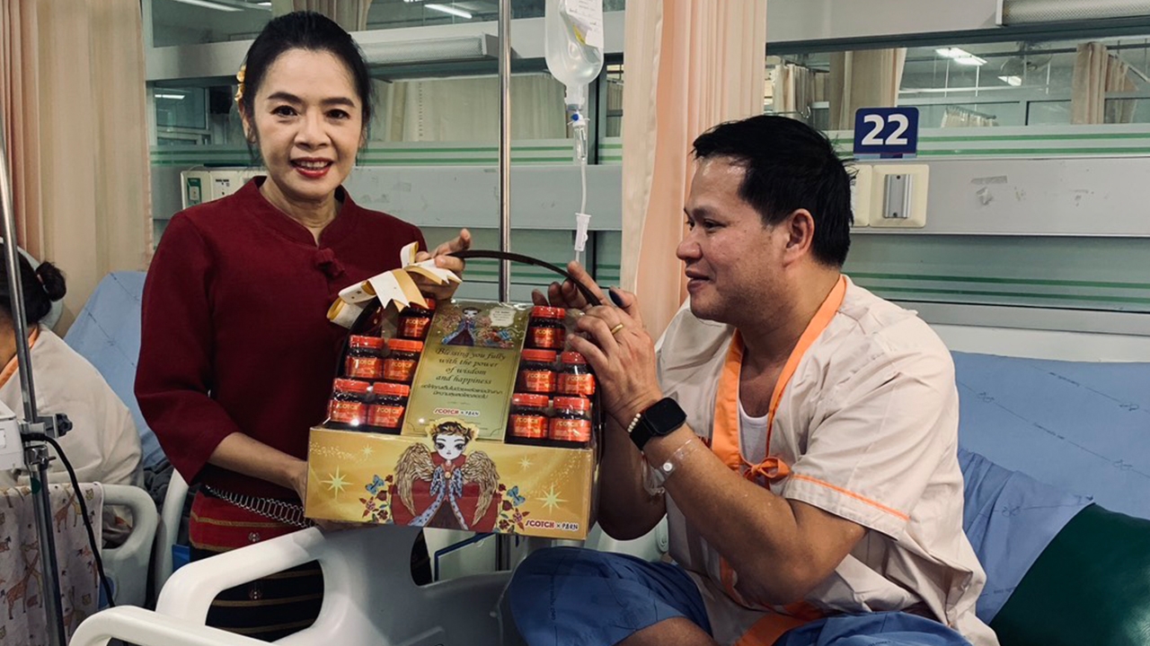 “ธรรมนัส” มอบ สส.เพ็ญภัค รุดเยี่ยมให้กำลังใจผู้บาดเจ็บ เด็กหญิง 2 ขวบ 