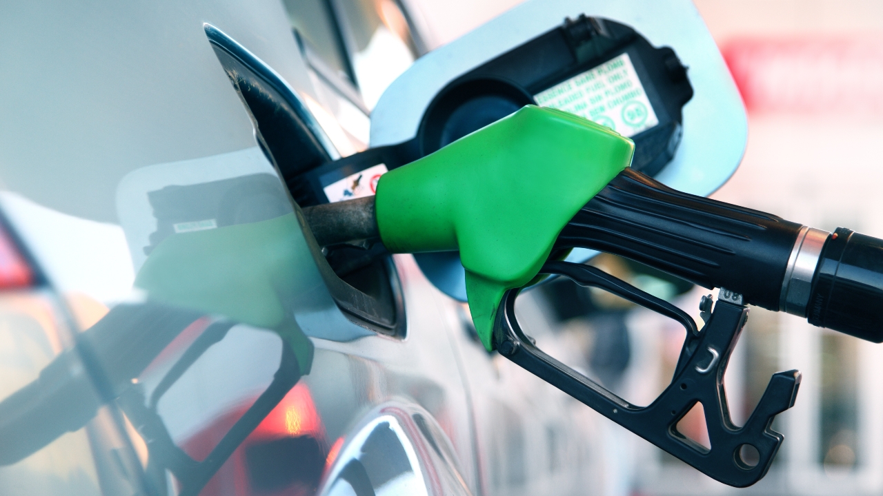 อัปเดตราคาน้ำมันพรุ่งนี้ 13 เมษายน 2569 น้ำมันดีเซล น้ำมันเบนซิน ลิตรละเท่าไร