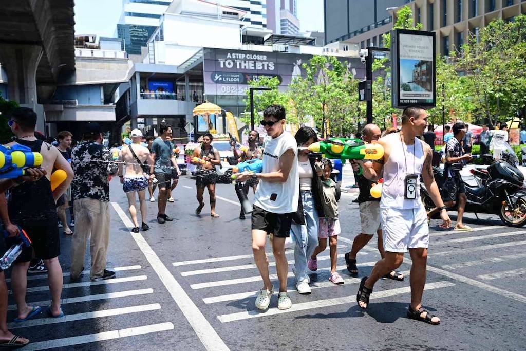 สงกรานต์ 2569 เตือนภัยน้ำไม่สะอาด-แดดร้อน พร้อมวิธีดูแลผิวและดวงตา