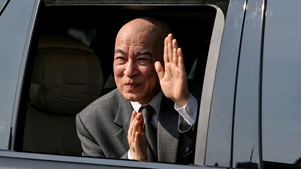 กษัตริย์กัมพูชาประชวรมะเร็งต่อมลูกหมาก เตรียมประทับรักษาพระองค์ที่ปักกิ่ง 1-2 เดือน