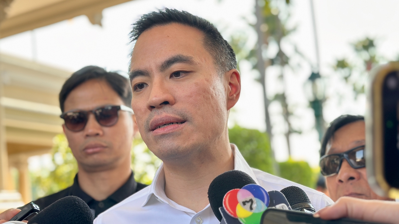 “เอกนัฏ” ยันสงกรานต์มีน้ำมันเพียงพอ ชี้ไม่จำเป็นออก พ.ร.ก.กู้ หากกองทุนน้ำมันบริหารสภาพคล่องได้