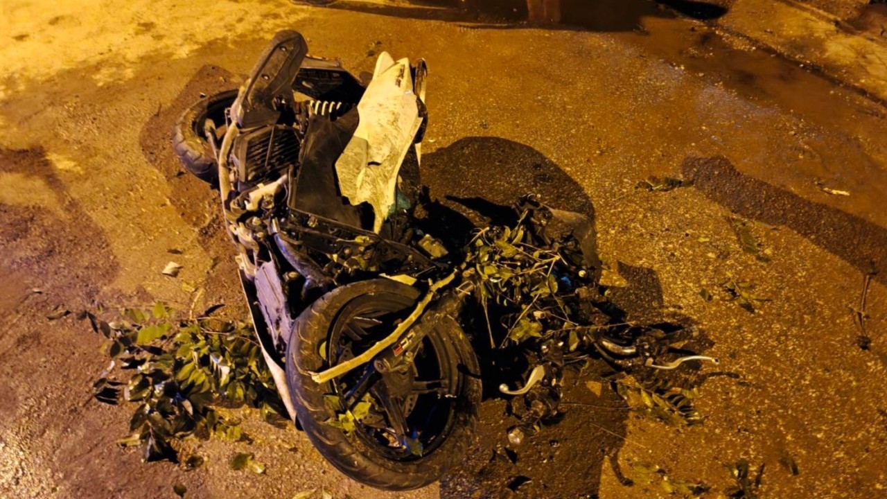 แม่เด็กร่ำไห้ ลูกกลับจากสงกรานต์เชียงคาน ถูกรถกระบะข้ามเลนชนดับ 4 ศพ