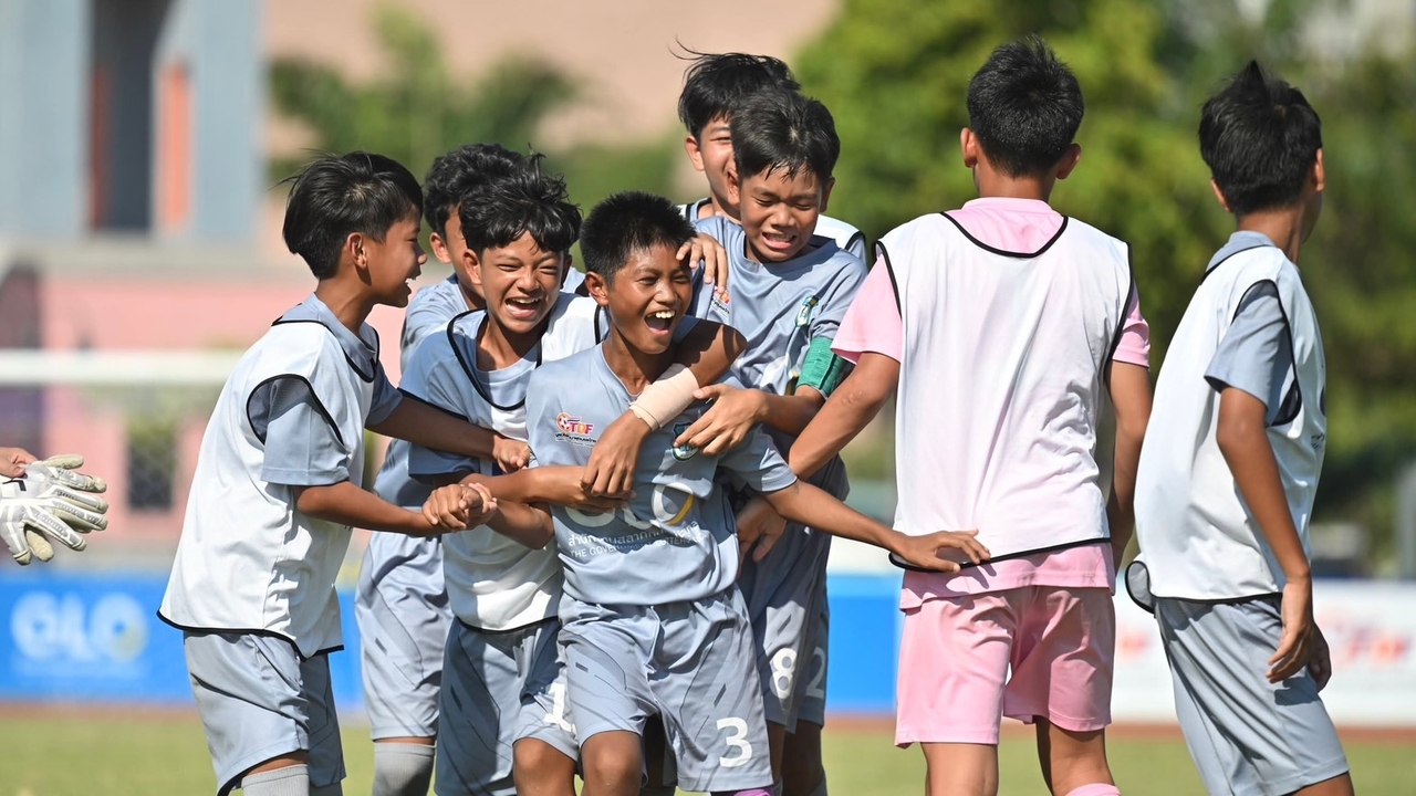 BCC FC – Phra Mae Mari Sathorn Claim GLO Cup 2026 Bangkok Titles