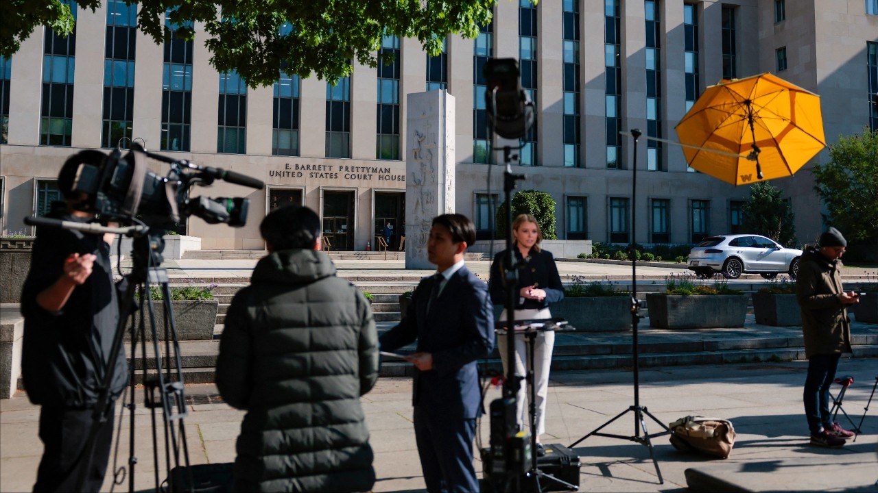 มือปืนยิงงานเลี้ยง ถูกตั้งข้อหาพยายามลอบสังหารทรัมป์