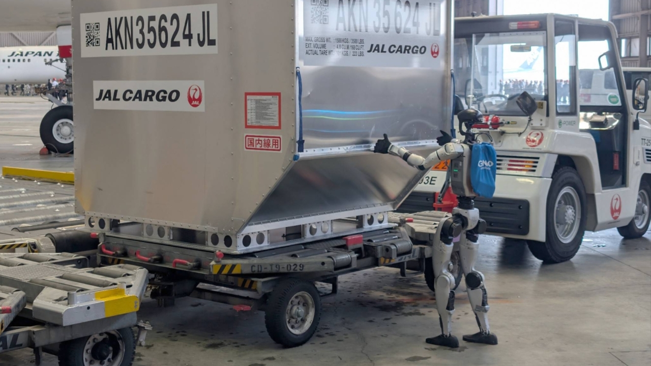 ญี่ปุ่นทดลองใช้หุ่นยนต์ฮิวแมนนอยด์ช่วยงานเคลื่อนย้ายสัมภาระที่สนามบินฮาเนดะ