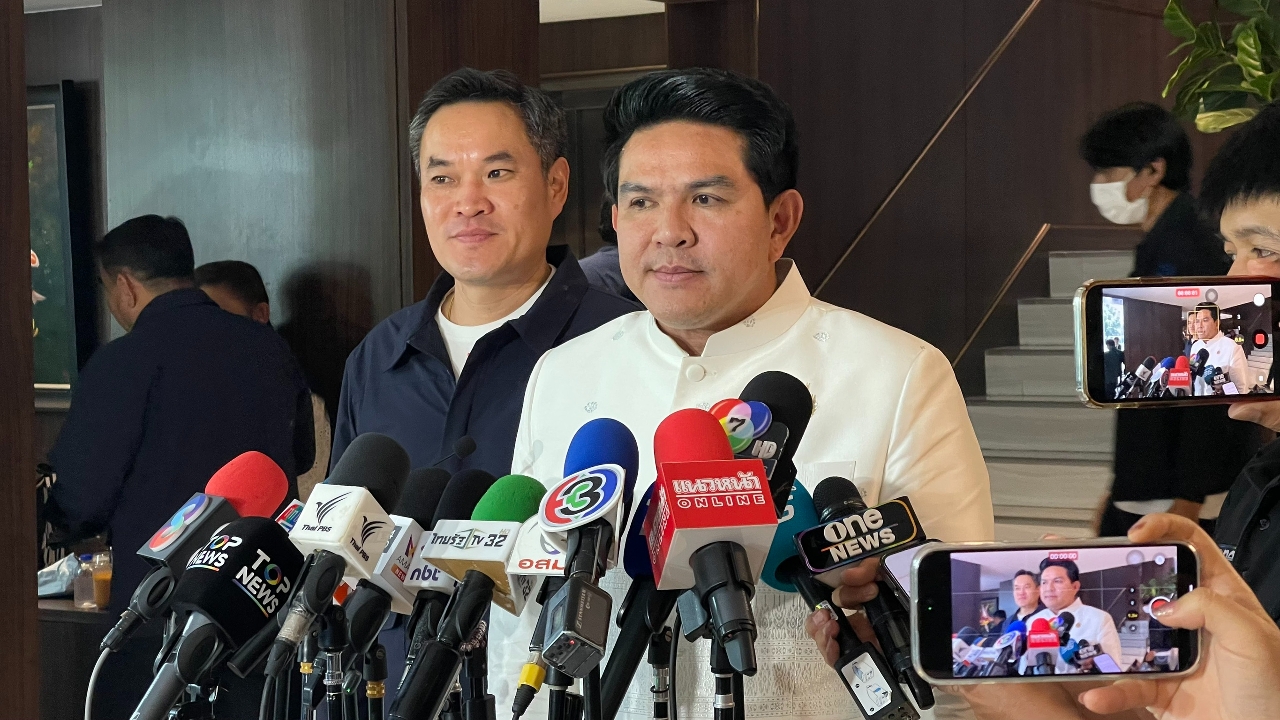 “สุรศักดิ์” แจง จัดเก็บค่าธรรมเนียมคนไทยเที่ยวนอก 1,000 บาท แค่ขั้นตอนการศึกษา