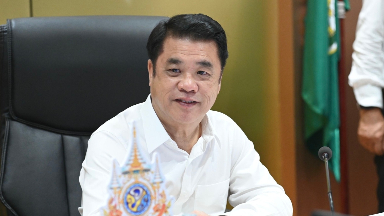 “สุริยะ” กางแผนรับมือ “ซูเปอร์เอลนีโญ” สั่งระดมสรรพกำลังช่วยเกษตรกรทั่วประเทศ