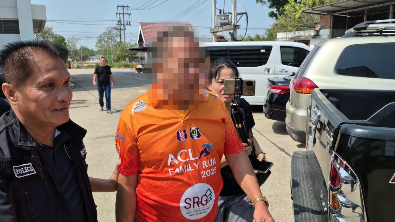 มอบตัวแล้ว อดีตประธานชุมชน ยิงนักข่าวดับ อ้างสุดทน ถูกต่อว่าหลายครั้ง