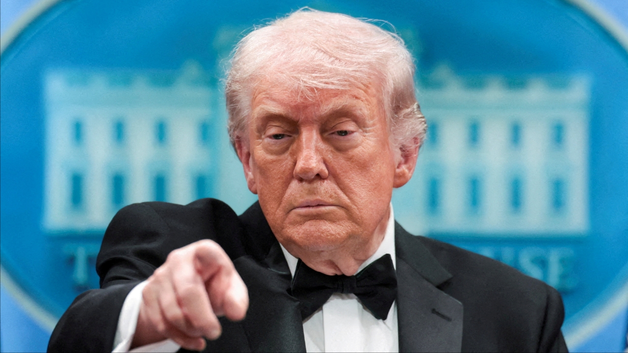 ทรัมป์ยืนยัน ไม่เลิกปิดล้อมจนกว่าอิหร่านจะยอมเจรจานิวเคลียร์