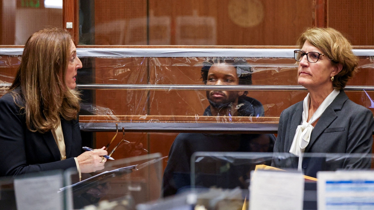 อัยการเผยนักร้องดัง "D4vd" ฆ่าหั่นศพเด็กหญิงวัย 14 ปี ซื้ออุปกรณ์รวมถึงเลื่อยไฟฟ้าทางออนไลน์