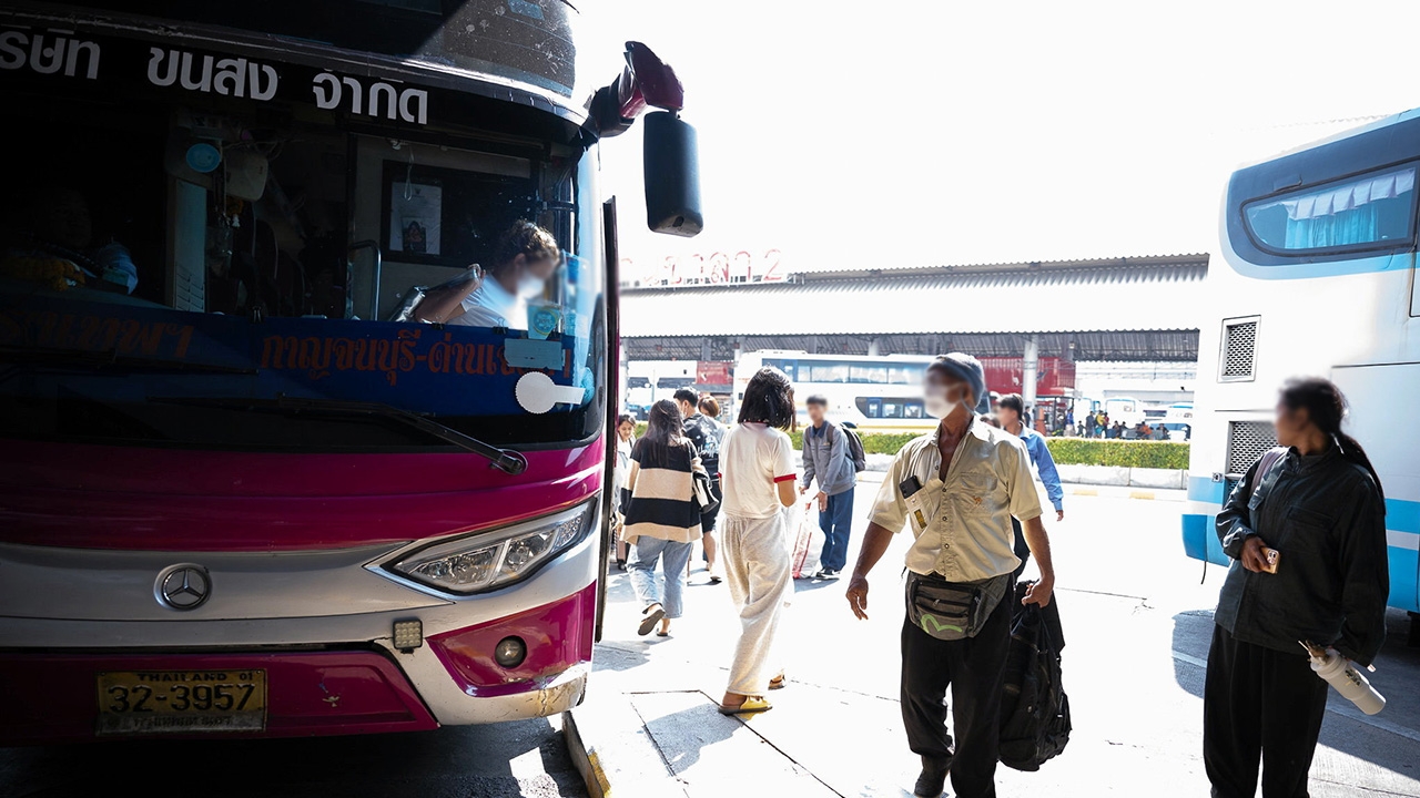 ข่าวดี กรมการขนส่งทางบก ประกาศหั่นค่าตั๋วรถทัวร์ข้ามจังหวัด รับอานิสงส์ดีเซลลดราคา