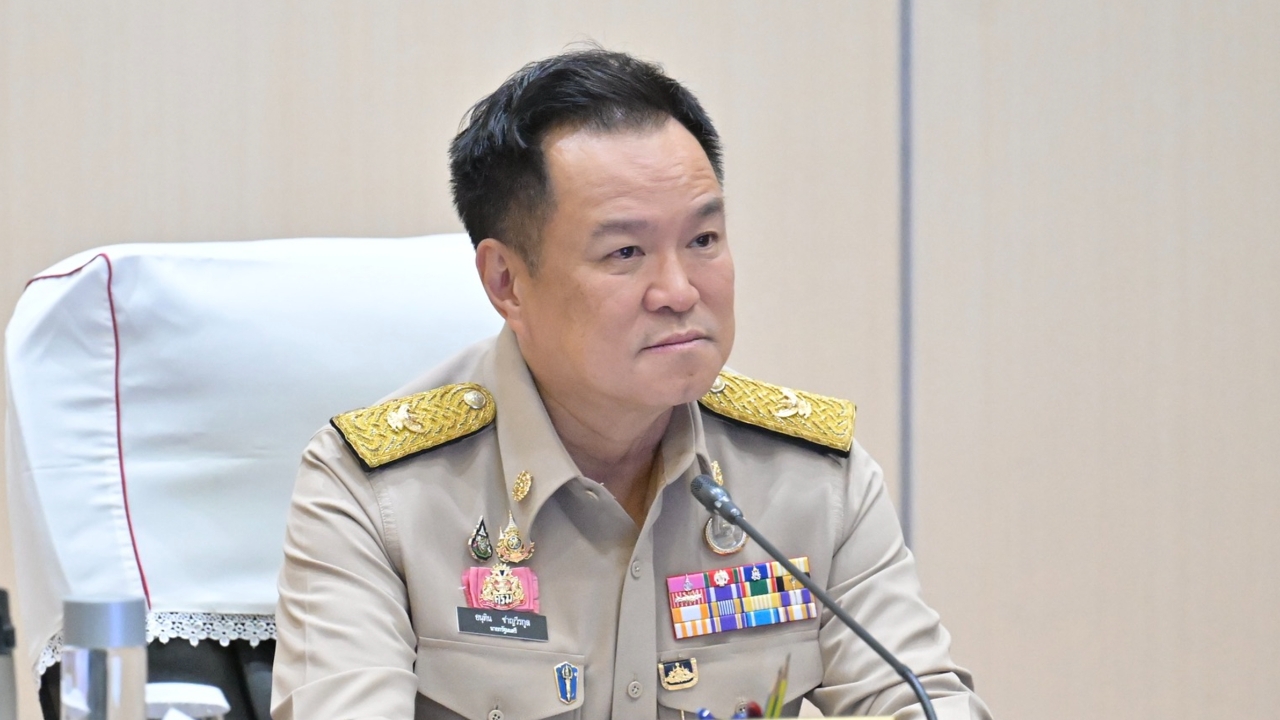 “อนุทิน” โยน “สุริยะ” แจงดราม่าปมย้าย “อธิบดีราเชน”  มีที่มาที่ไปอย่างไร