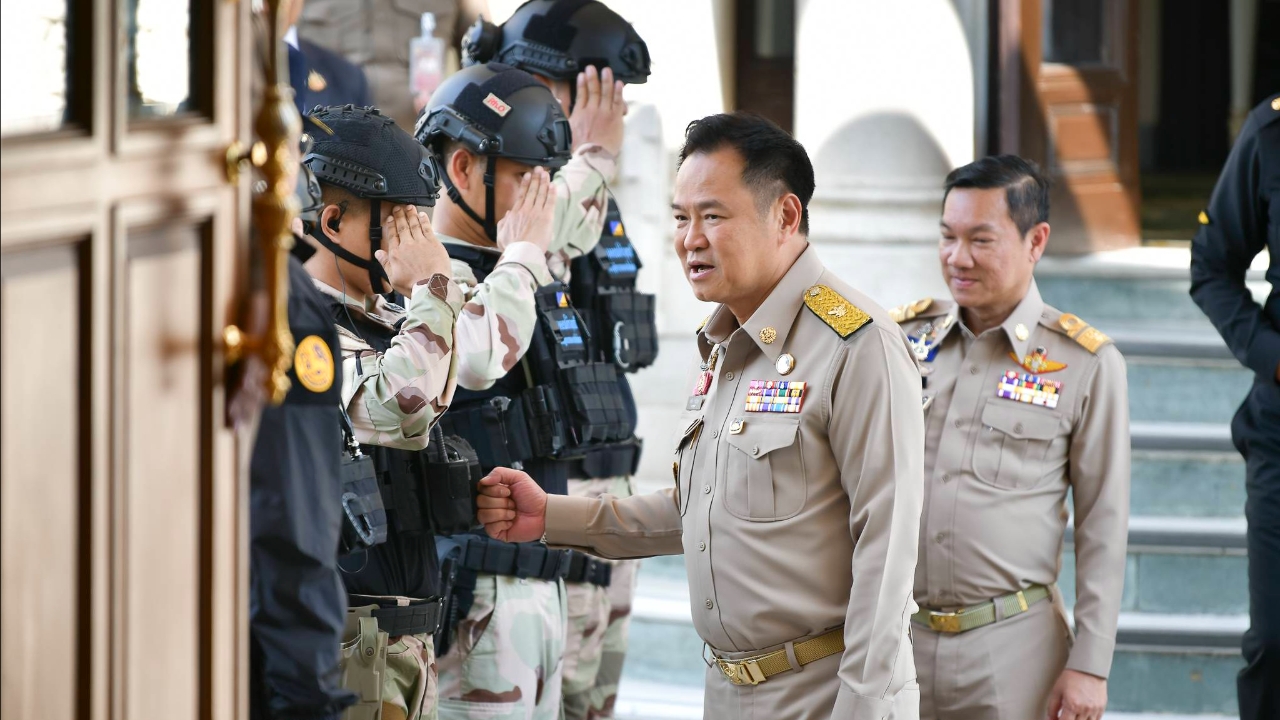 “อนุทิน” ลั่นไม่เก็บเก้าอี้ ครม. รอ “ศักดิ์สยาม” ยันคนทำงานพอแล้ว 