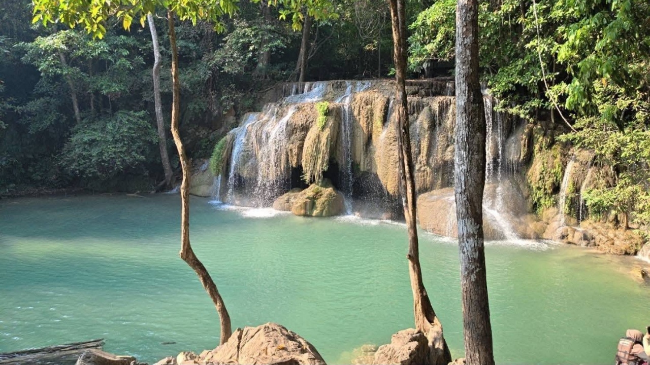 ประกาศเปิดการท่องเที่ยว อุทยานแห่งชาติเอราวัณ หลังสถานการณ์ไฟป่า-หมอกควันคลี่คลาย