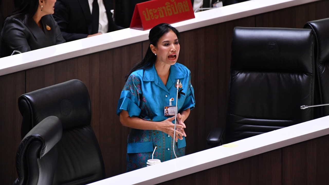 “รัดเกล้า” แนะ 5 แนวทาง แก้ปัญหาปาล์มน้ำมันอย่างยั่งยืน 