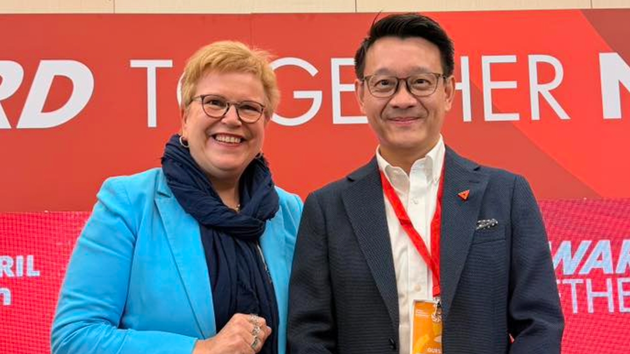 “วีระยุทธ” นำ สส. ปชน. ร่วมงานเวทีความร่วมมือของผู้นำพรรคฝ่ายก้าวหน้า