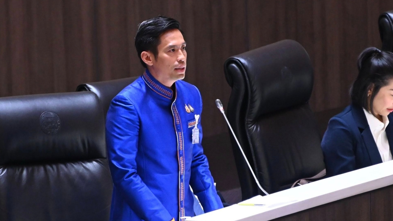 นายกฯ เซ็นตั้งวิปรัฐบาล “กรวีร์” ปธ. “เชวงศักดิ์-นิกร-มนพร” รอง ภท.-พท. ส่งคนนั่ง กก.