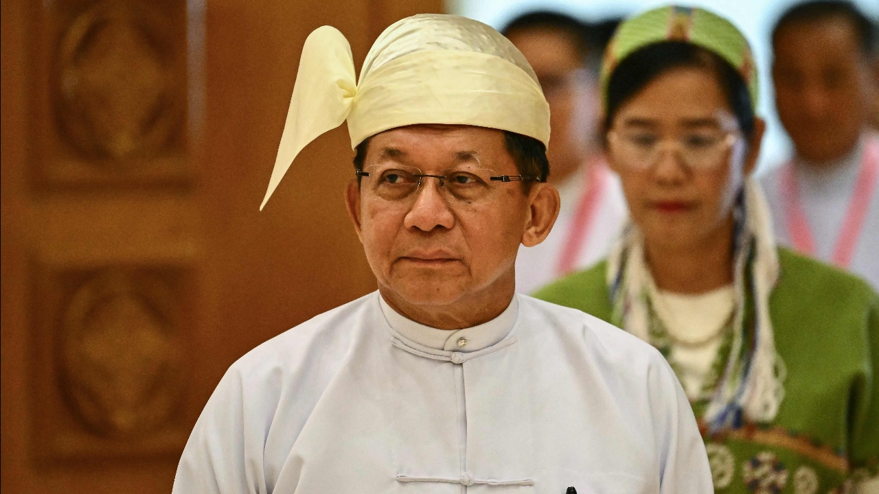 "มิน อ่องหล่าย" ขีดเส้นตาย 100 วันกลุ่มติดอาวุธฝ่ายต่อต้านเข้าร่วมการเจรจาสันติภาพรอบใหม่