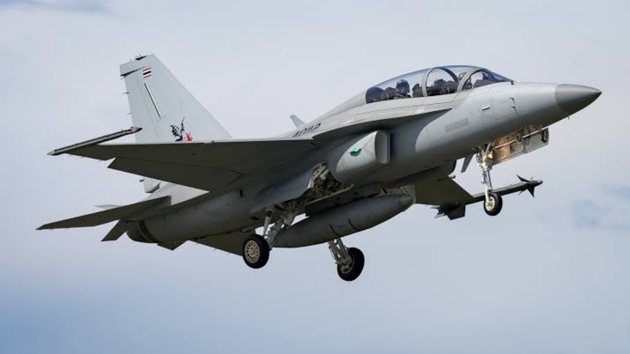 ยันนักบินปลอดภัย เหตุเครื่องบิน T-50 TH ไถลออกนอกรันเวย์ ผบ.ทอ. สั่งเร่งสอบแล้ว