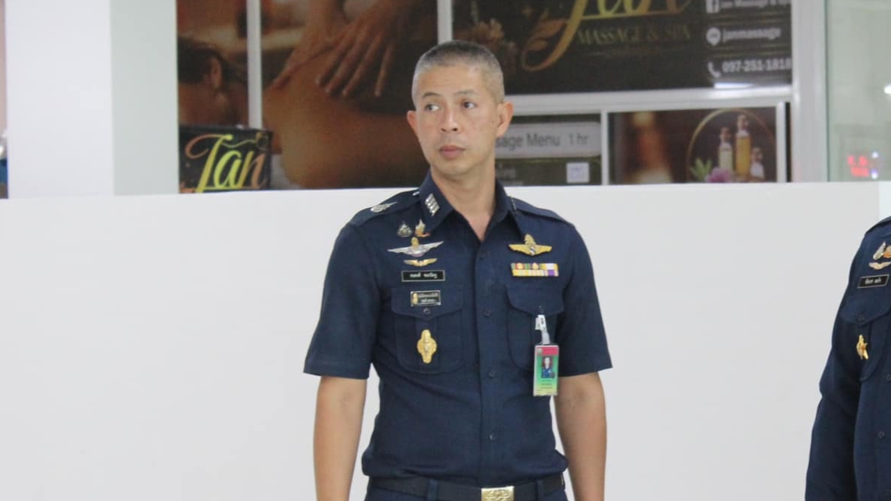 โปรดเกล้าฯ รับโอน “ธนพงศ์ พลกนิษฐ” เป็นนายทหารปฏิบัติการพิเศษ พระราชทานยศ พล.อ.ต.